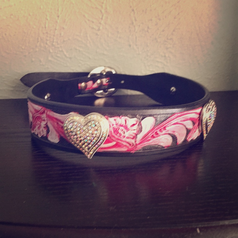 🐶Bling for your favorite puppy!🐶